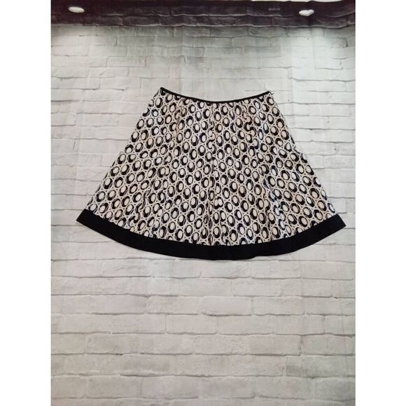 First option skirt - Picture 2 of 2